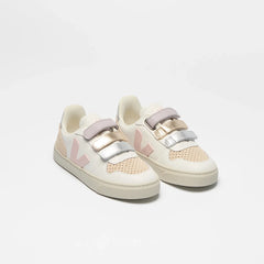 V-10 LEATHER WHITE PETALE